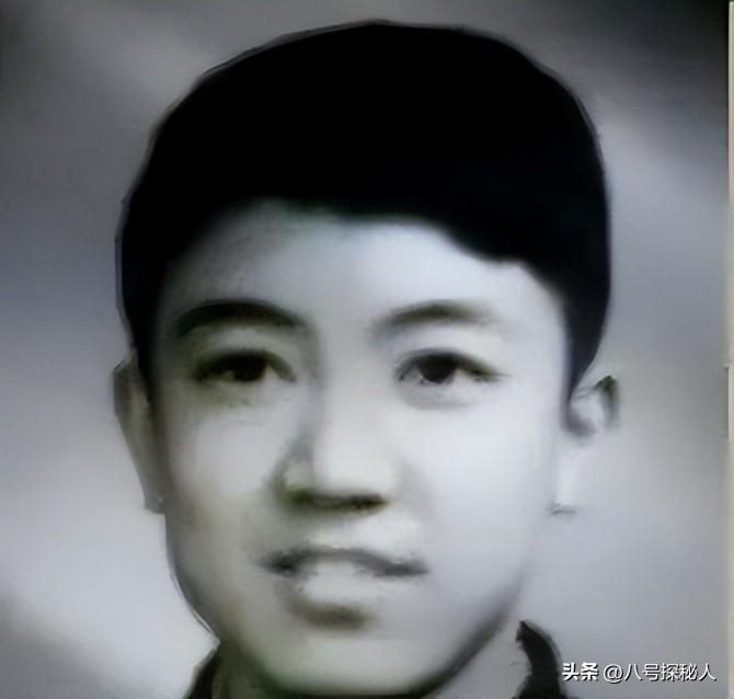 拋棄24年原配，轉身迎娶小嬌妻，不料兒子30年的報復讓他遺憾終生